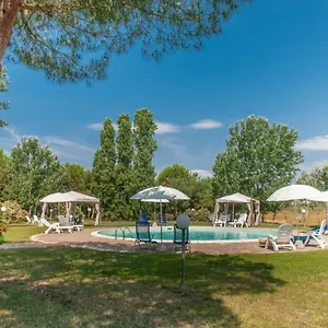 https://podere-i-giganti.it-tuscanyhotel.com